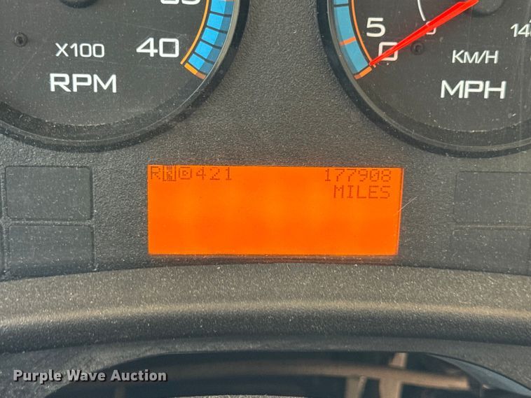 image for item DO2245 2013 IC PB105 school bus