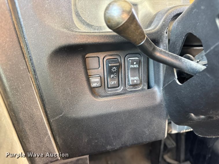 image for item DO2245 2013 IC PB105 school bus