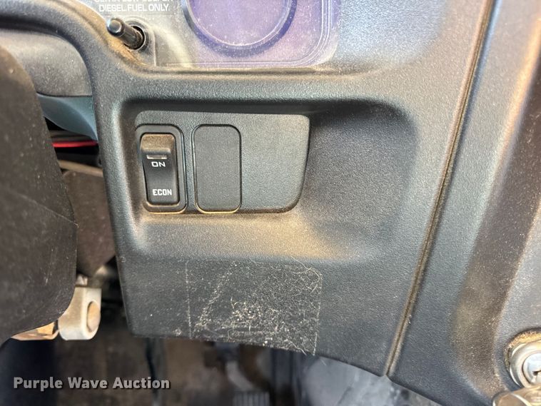 image for item DO2245 2013 IC PB105 school bus