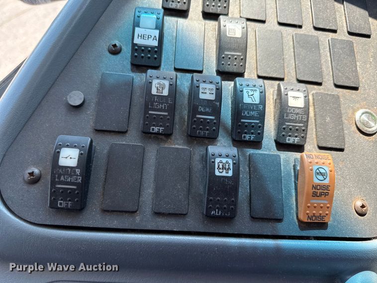 image for item DO2245 2013 IC PB105 school bus