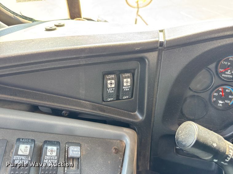 image for item DO2245 2013 IC PB105 school bus