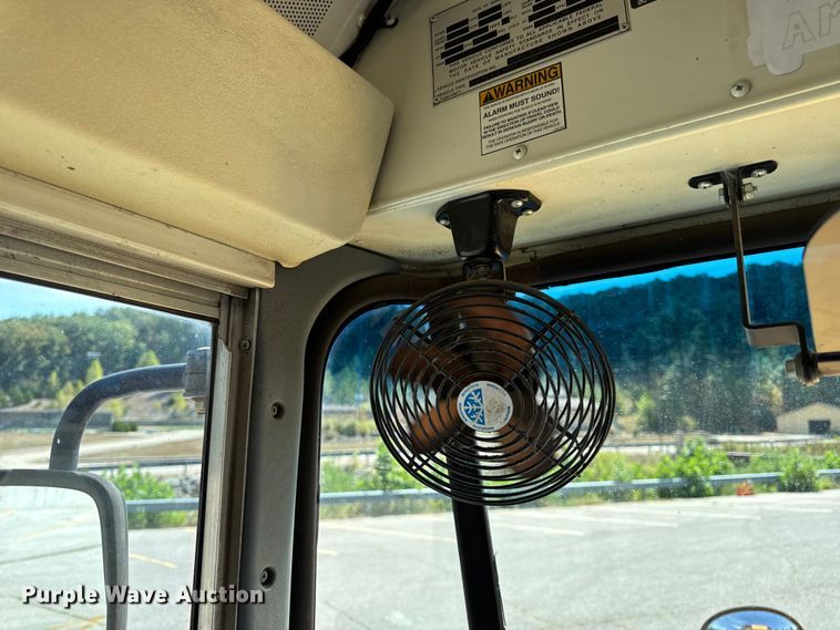 image for item DO2245 2013 IC PB105 school bus