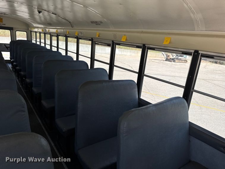 image for item DO2245 2013 IC PB105 school bus