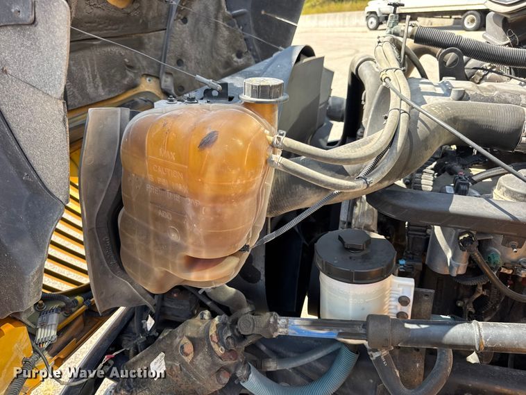 image for item DO2245 2013 IC PB105 school bus