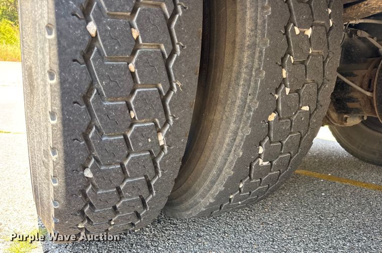 image for item DO2245 2013 IC PB105 school bus