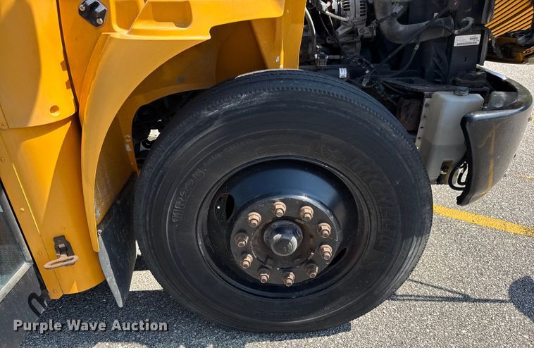 image for item DO2245 2013 IC PB105 school bus