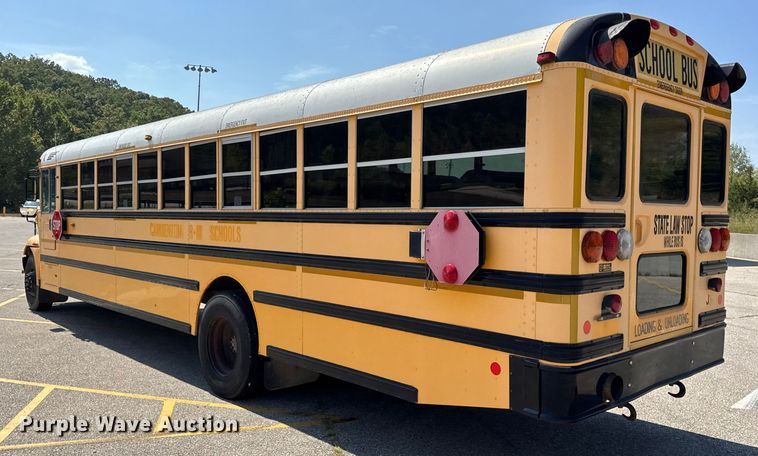 image for item DO2246 2010 IC PB105 school bus