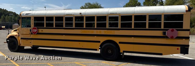 image for item DO2246 2010 IC PB105 school bus