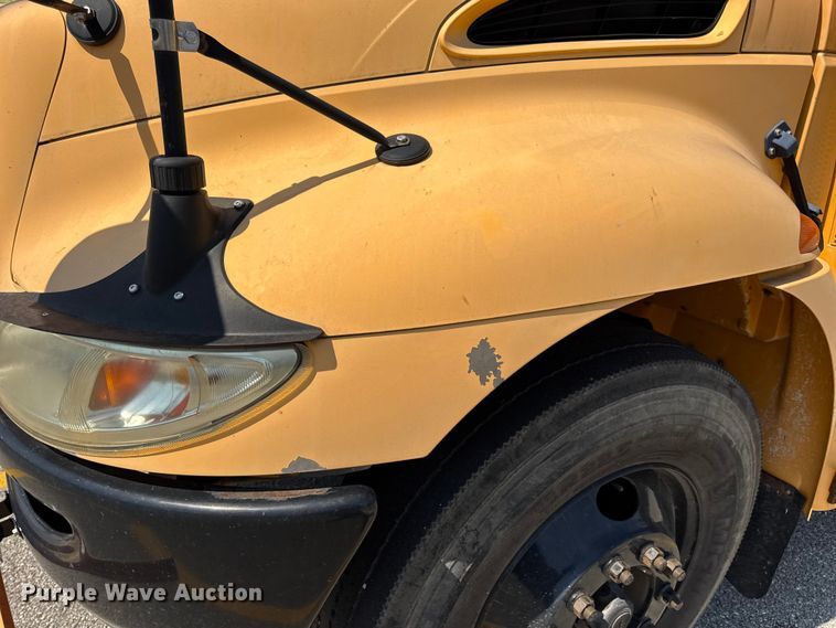 image for item DO2246 2010 IC PB105 school bus