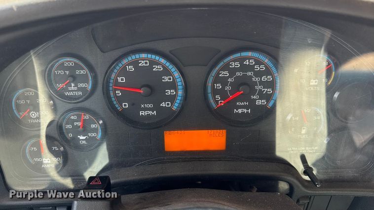 image for item DO2246 2010 IC PB105 school bus