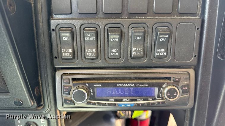 image for item DO2246 2010 IC PB105 school bus