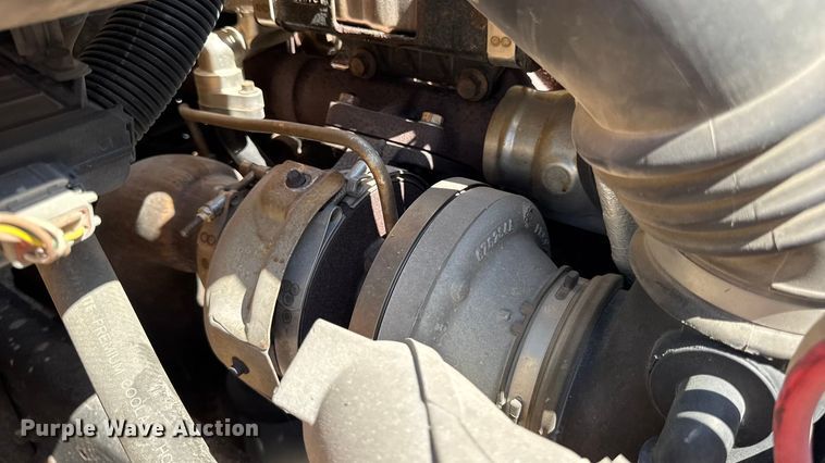 image for item DO2246 2010 IC PB105 school bus