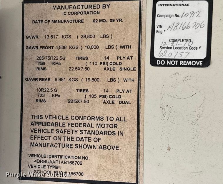 image for item DO2246 2010 IC PB105 school bus
