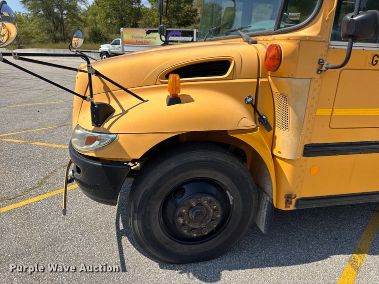 image for item DO2247 2013 IC PB105 school bus