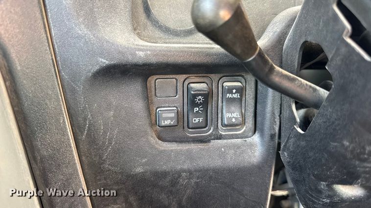 image for item DO2247 2013 IC PB105 school bus