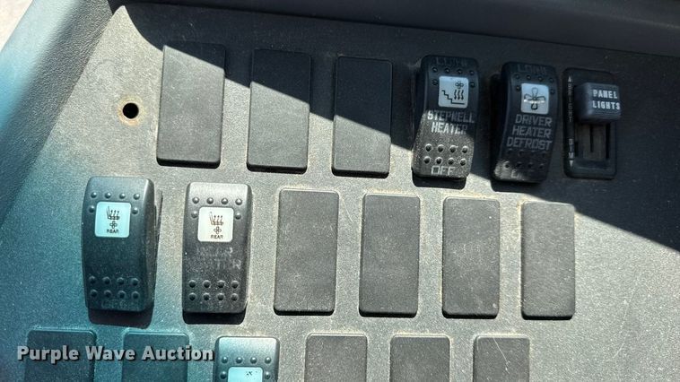 image for item DO2247 2013 IC PB105 school bus