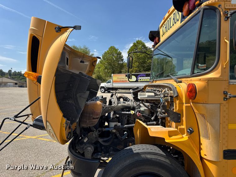 image for item DO2247 2013 IC PB105 school bus