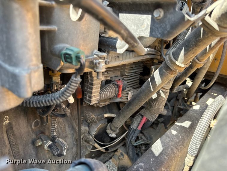 image for item DO2247 2013 IC PB105 school bus