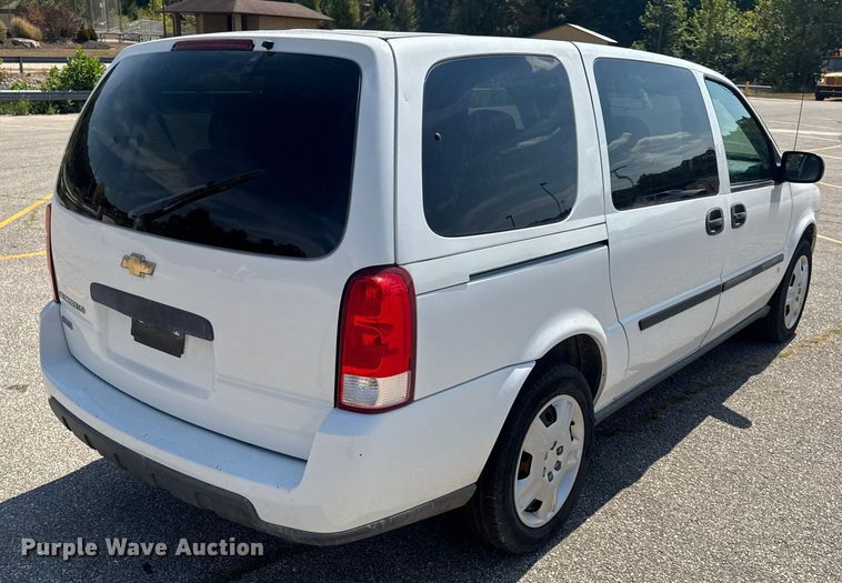 image for item DO2248 2008 Chevrolet Uplander van