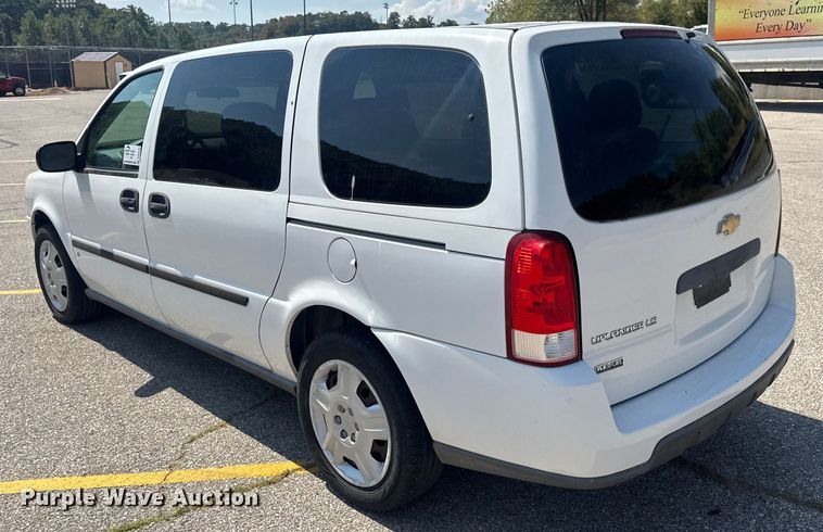 image for item DO2248 2008 Chevrolet Uplander van
