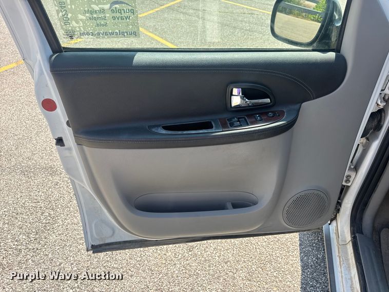 image for item DO2248 2008 Chevrolet Uplander van