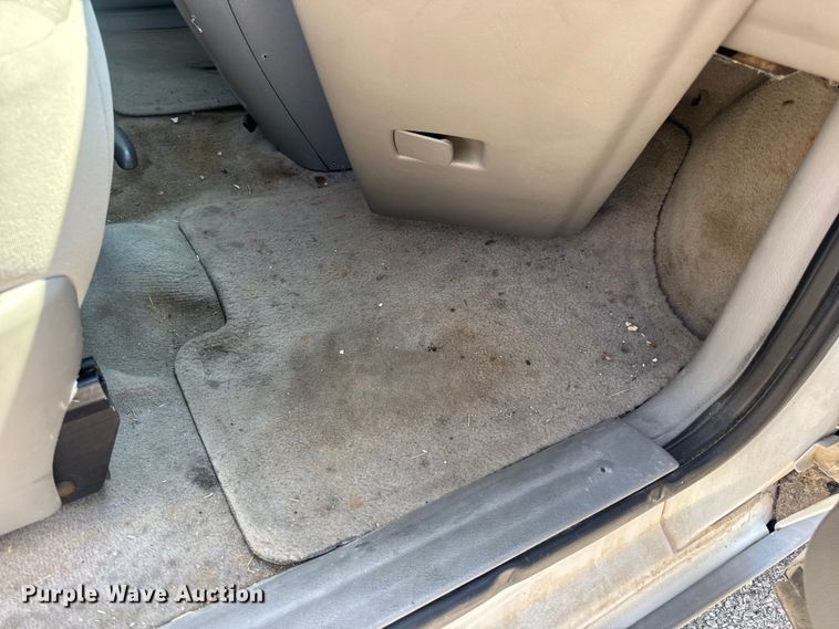 image for item DO2248 2008 Chevrolet Uplander van