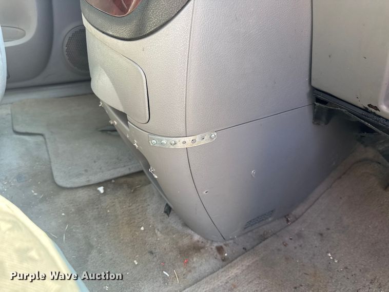 image for item DO2248 2008 Chevrolet Uplander van