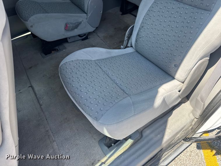 image for item DO2248 2008 Chevrolet Uplander van