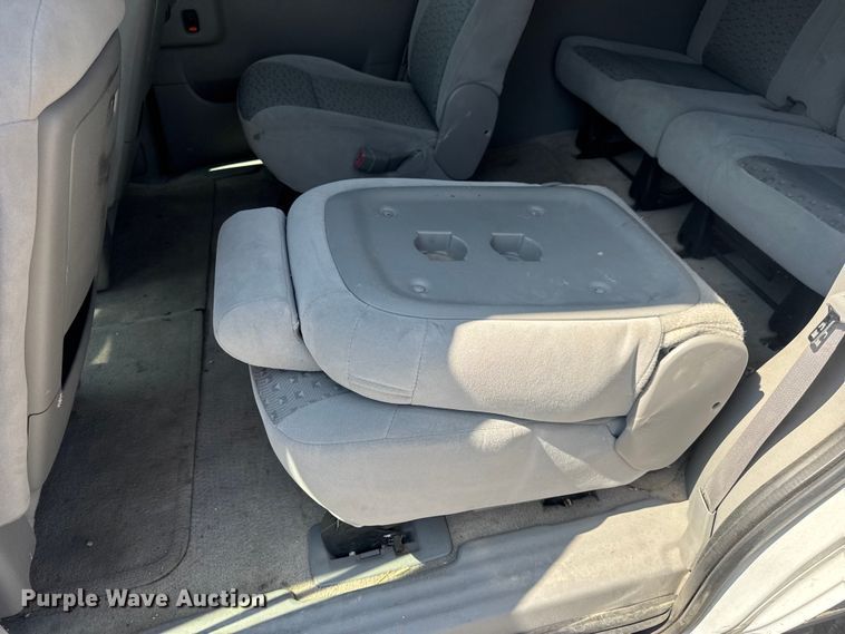 image for item DO2248 2008 Chevrolet Uplander van