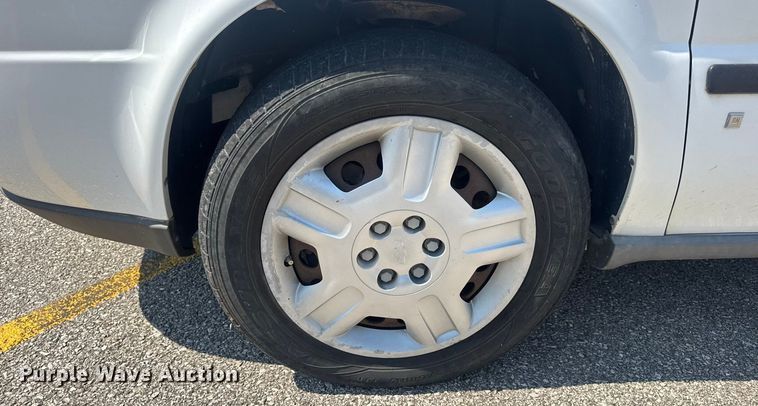 image for item DO2248 2008 Chevrolet Uplander van