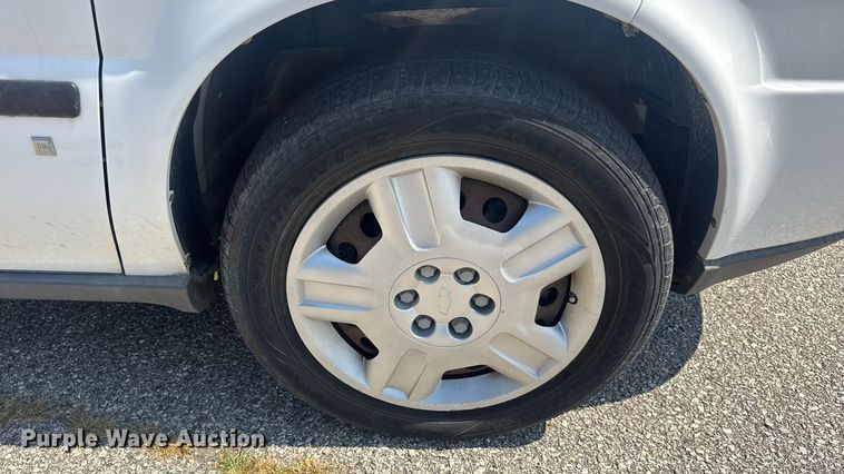 image for item DO2248 2008 Chevrolet Uplander van