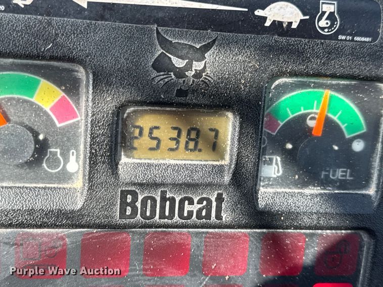 image for item DO2249 2001 Bobcat 341 mini excavator
