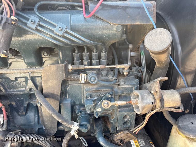 image for item DO2249 2001 Bobcat 341 mini excavator