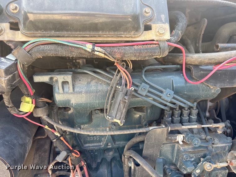 image for item DO2249 2001 Bobcat 341 mini excavator