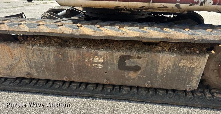 image for item DO2249 2001 Bobcat 341 mini excavator