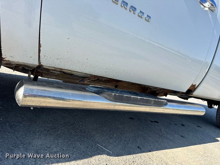 image for item DO2258 2008 Chevrolet Silverado 1500 pickup truck