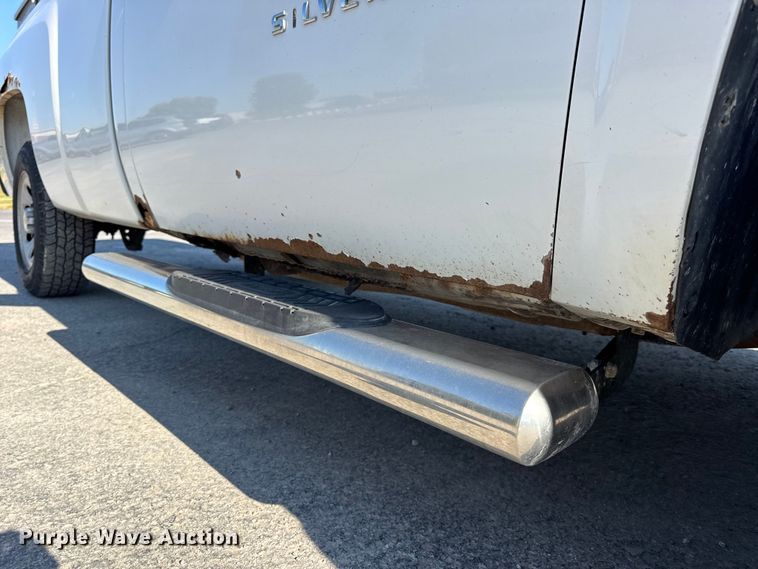 image for item DO2258 2008 Chevrolet Silverado 1500 pickup truck