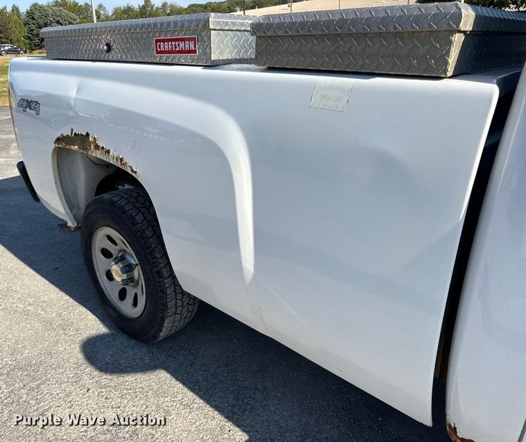 image for item DO2258 2008 Chevrolet Silverado 1500 pickup truck