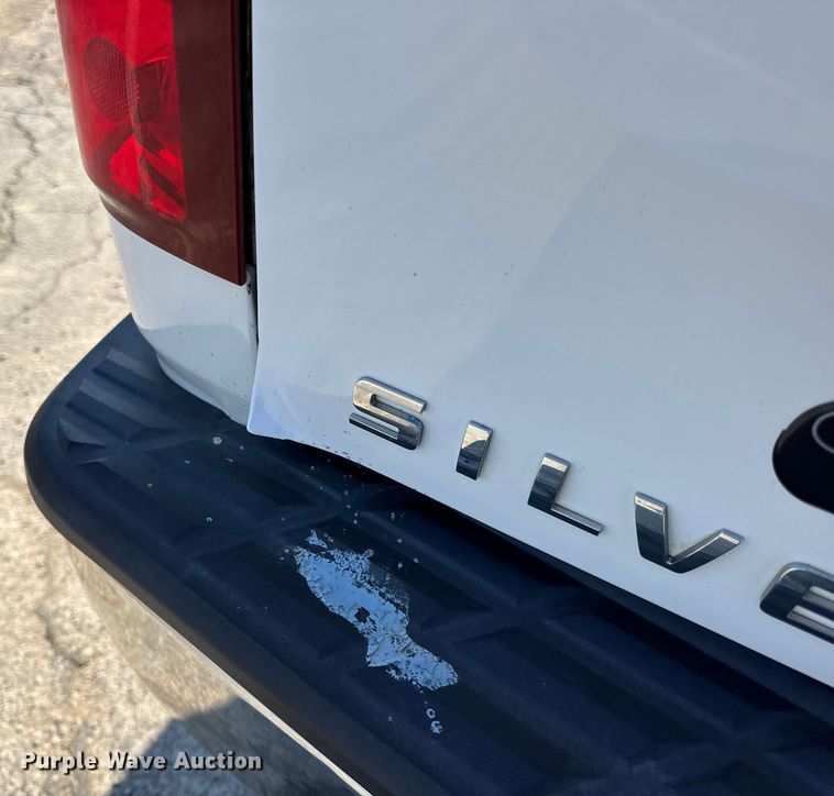 image for item DO2258 2008 Chevrolet Silverado 1500 pickup truck