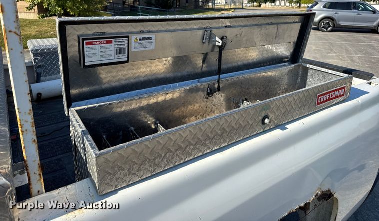 image for item DO2258 2008 Chevrolet Silverado 1500 pickup truck