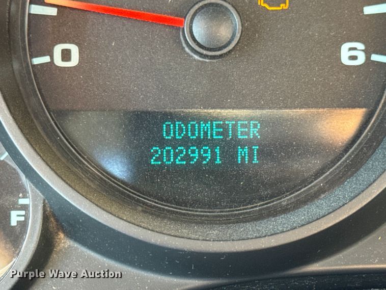 image for item DO2258 2008 Chevrolet Silverado 1500 pickup truck