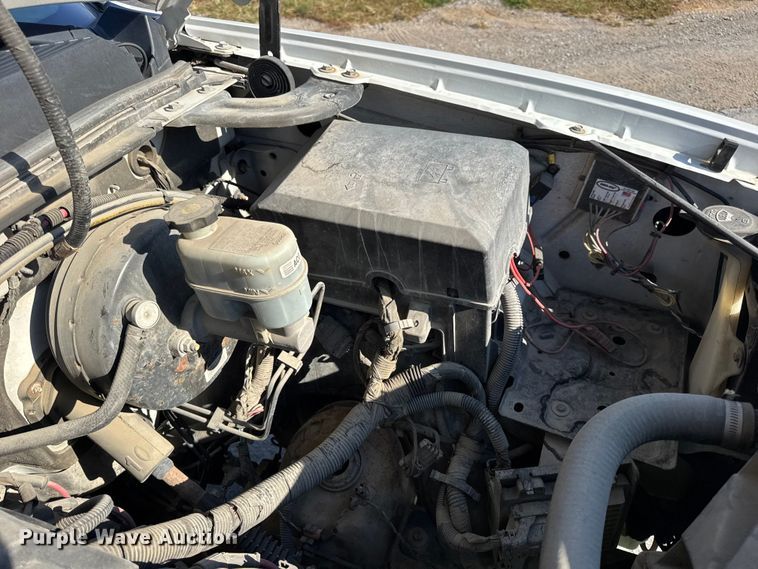 image for item DO2258 2008 Chevrolet Silverado 1500 pickup truck