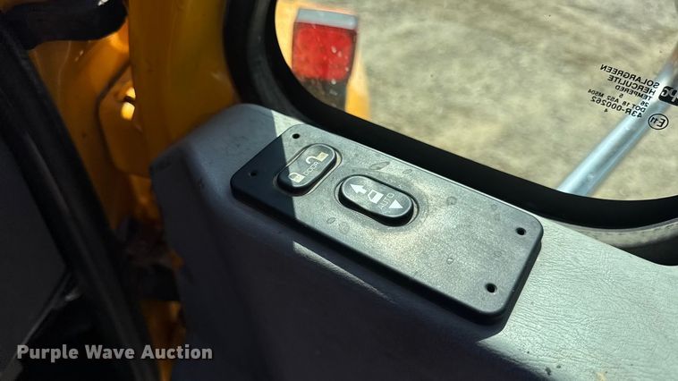 image for item DO2261 2006 International 7400 dump truck