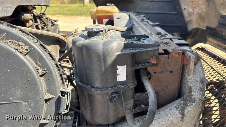 image for item DO2261 2006 International 7400 dump truck