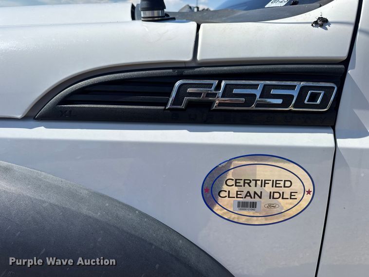 image for item DO2263 2015 Ford F550 Super Duty XL bucket truck