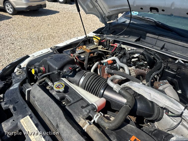 image for item DO2263 2015 Ford F550 Super Duty XL bucket truck