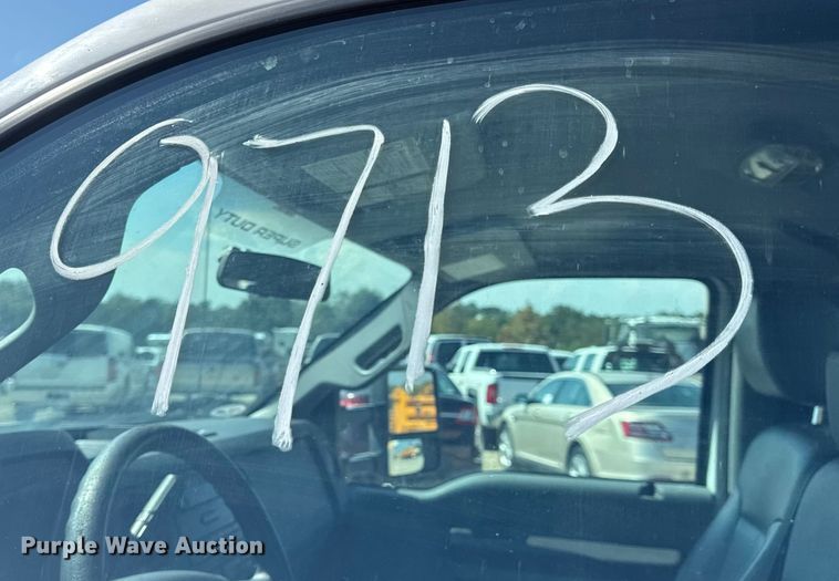 image for item DO2263 2015 Ford F550 Super Duty XL bucket truck