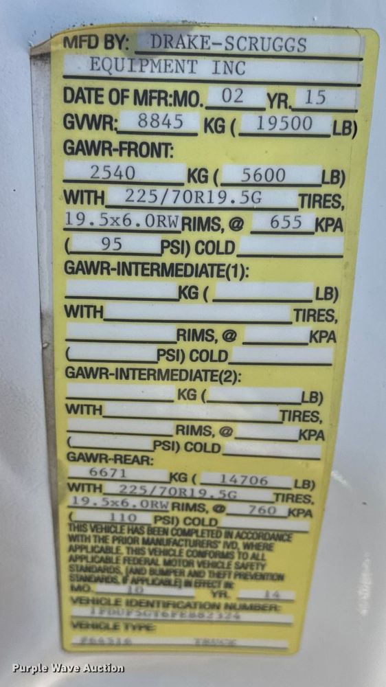 image for item DO2263 2015 Ford F550 Super Duty XL bucket truck