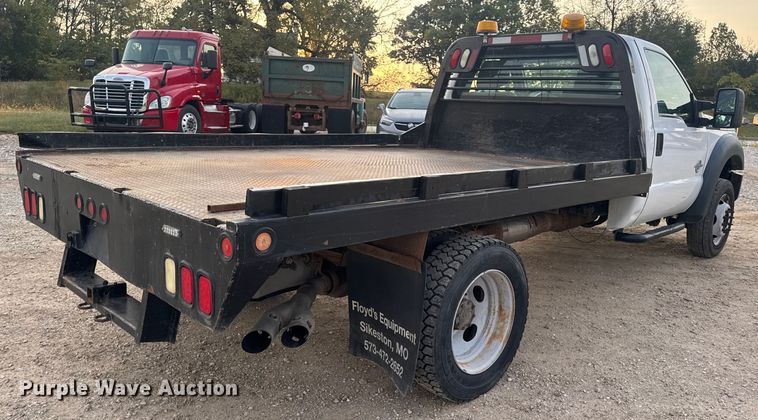 image for item DO2265 2013 Ford F450 Super Duty XL flatbed truck