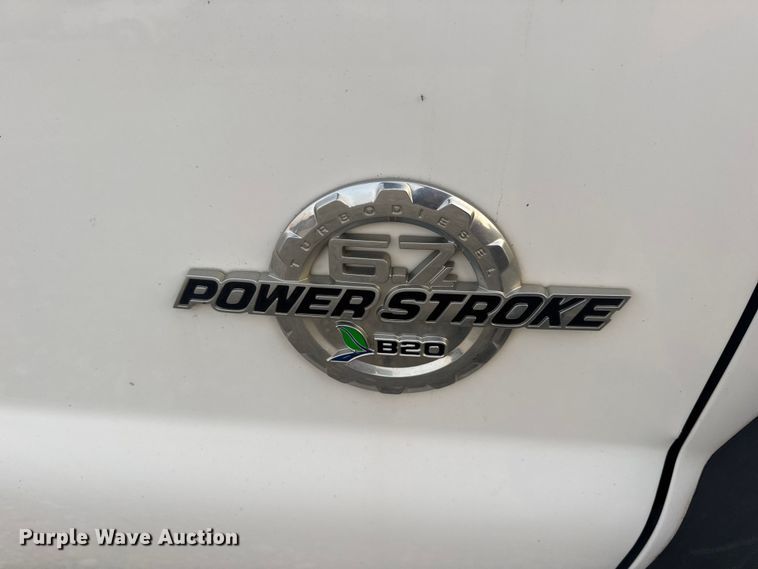 image for item DO2265 2013 Ford F450 Super Duty XL flatbed truck